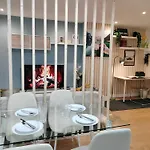 Estudios 55 - - Céntrico - Rh *